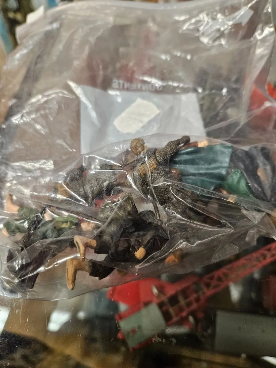 Lord of the Rings Figures - Image 3
