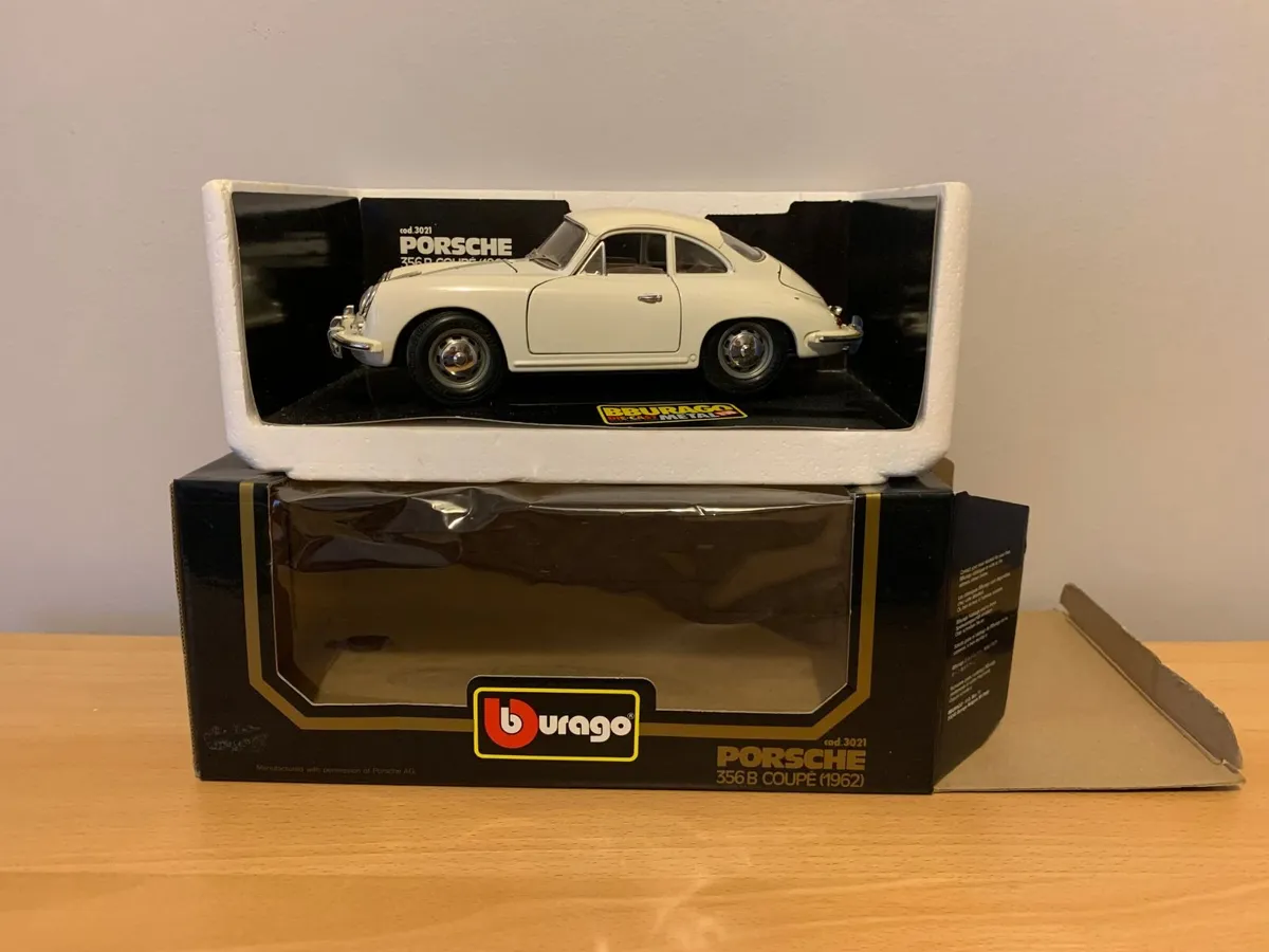 Porsche 356 B Coupé (1962) 1/18 Burago Model Car - Image 3