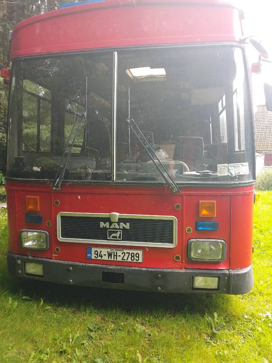 Vintage all aluminium motorhome - Image 2