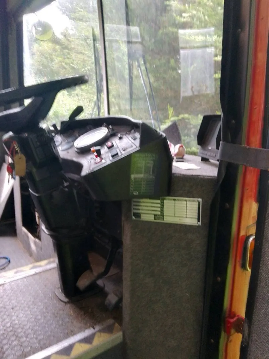 Vintage all aluminium motorhome - Image 4