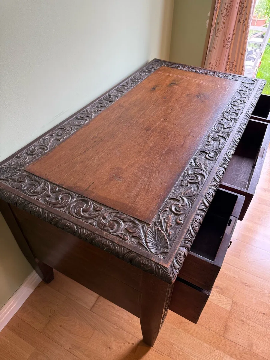 Writing desk - Image 2