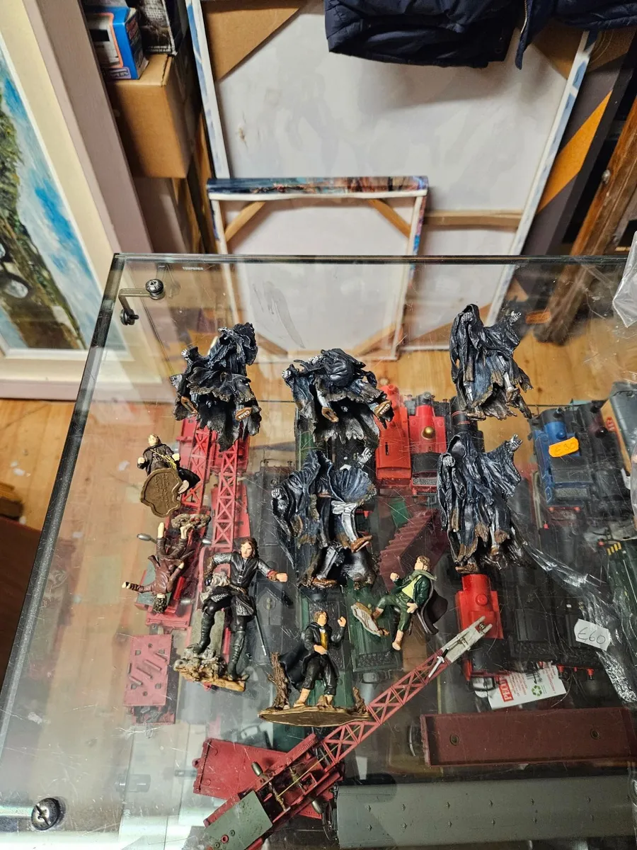 Lord of the Rings Figures - Image 2