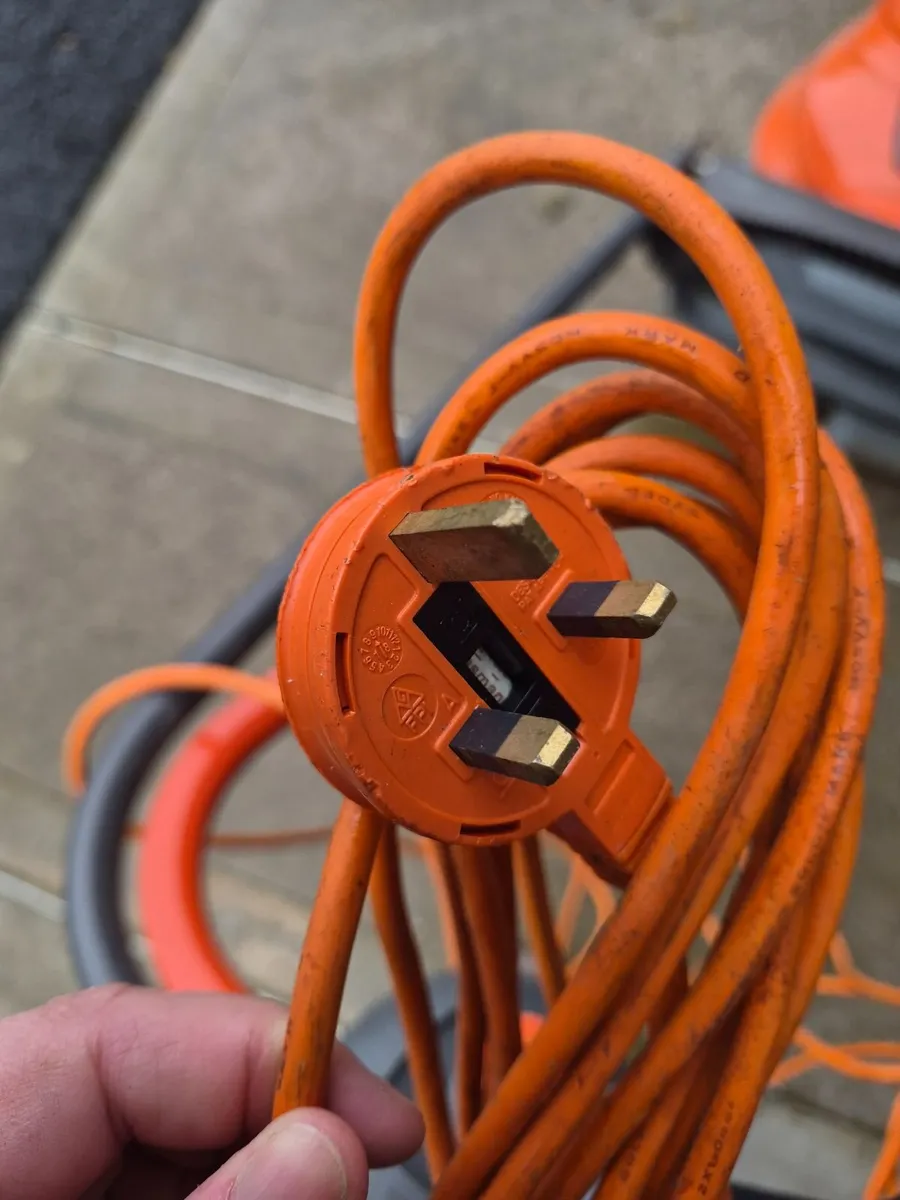 Lawn mower - Image 3