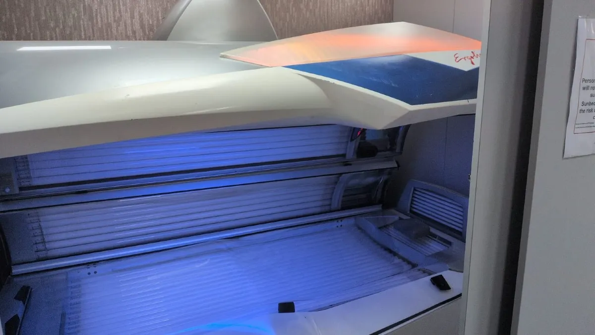 Sunbed - Image 1