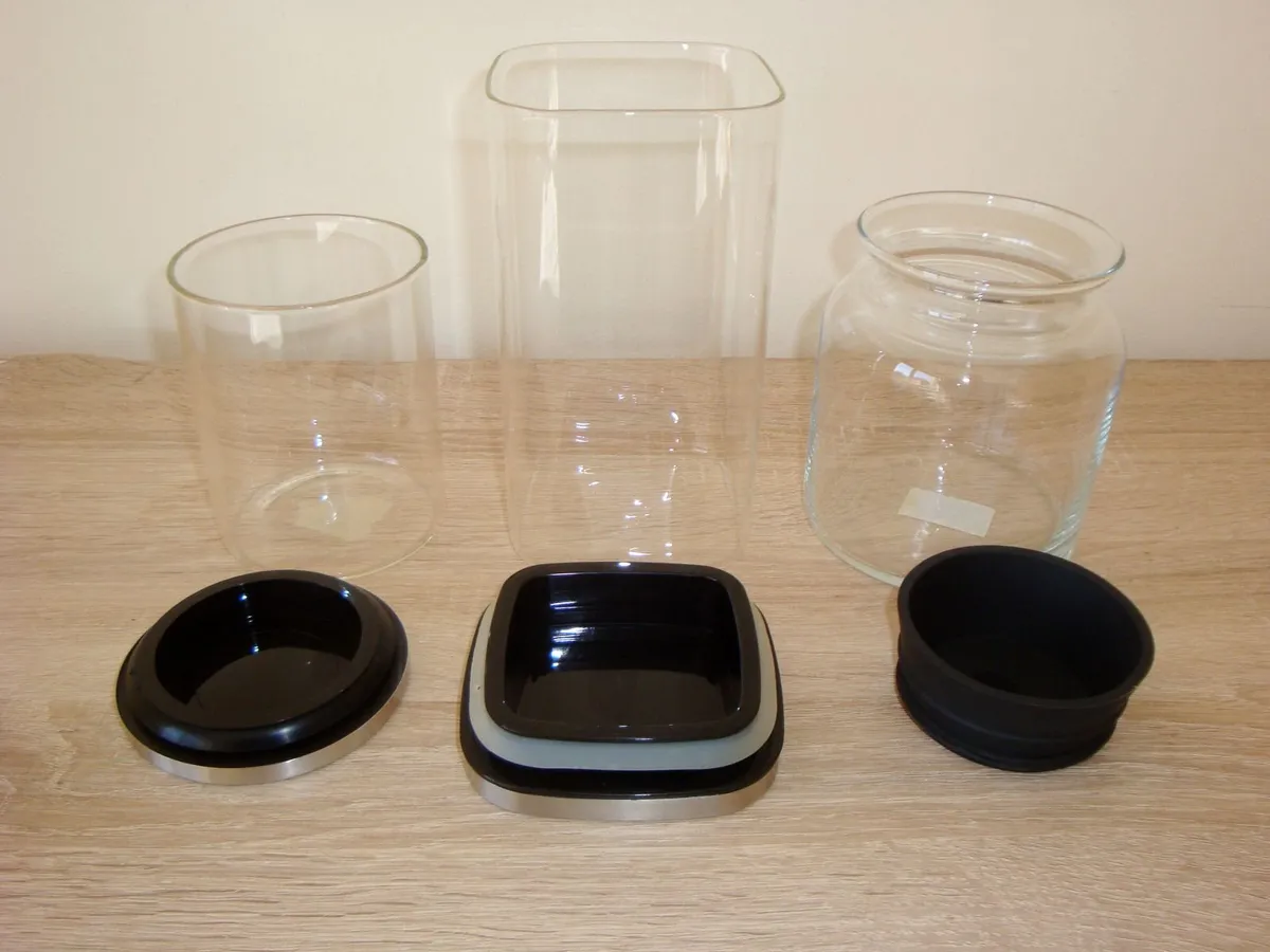 3 glass containers jars - Image 3