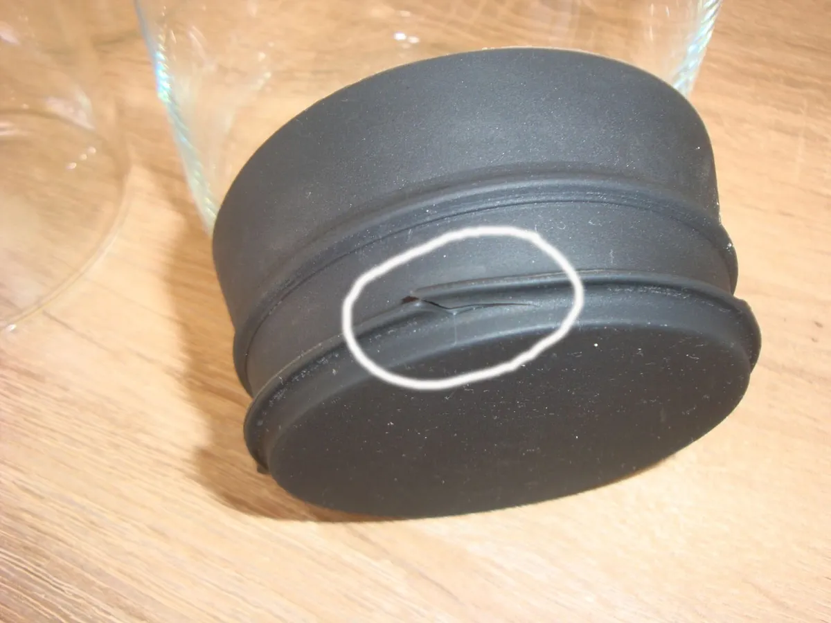 3 glass containers jars - Image 4