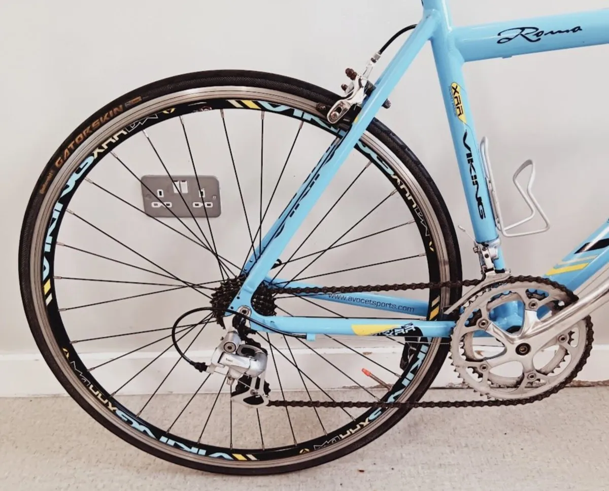 Viking road bike in great condition - Image 2