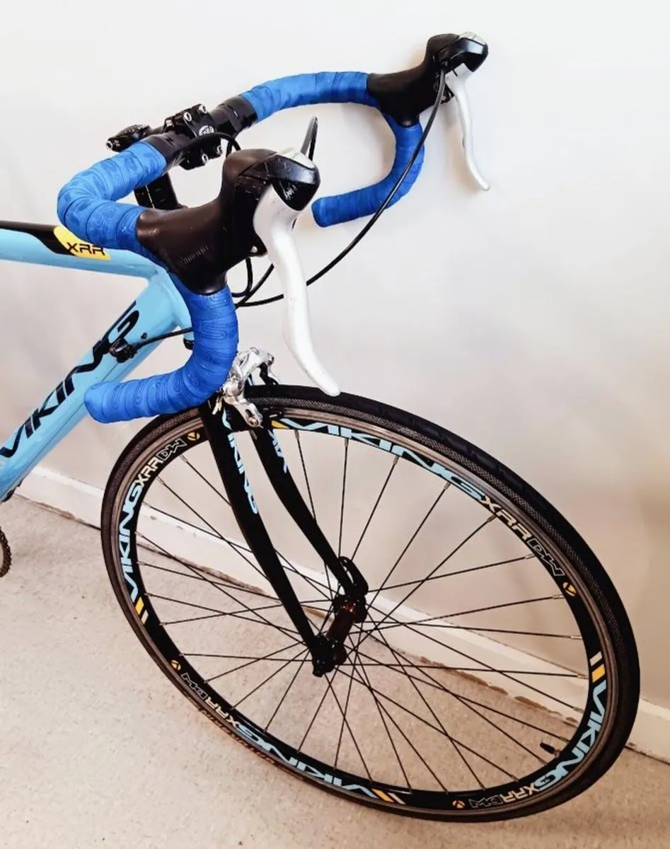Viking road bike in great condition - Image 4