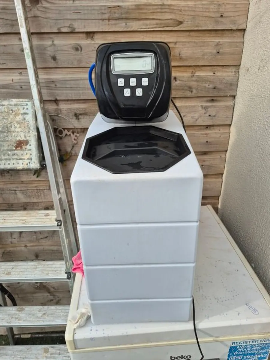 Water Softner System - Image 1