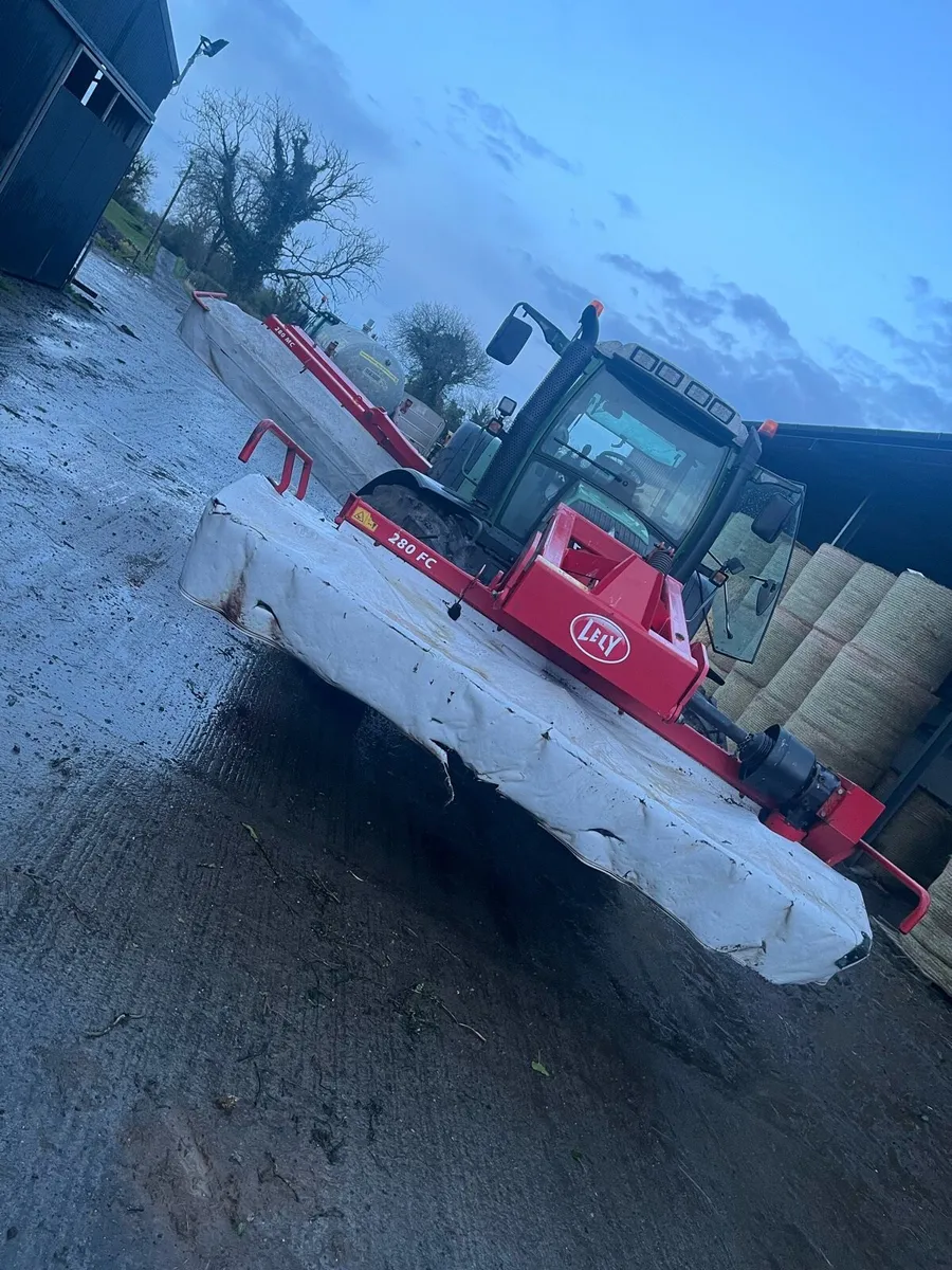 Double 9ft lely mowers for sale - Image 1