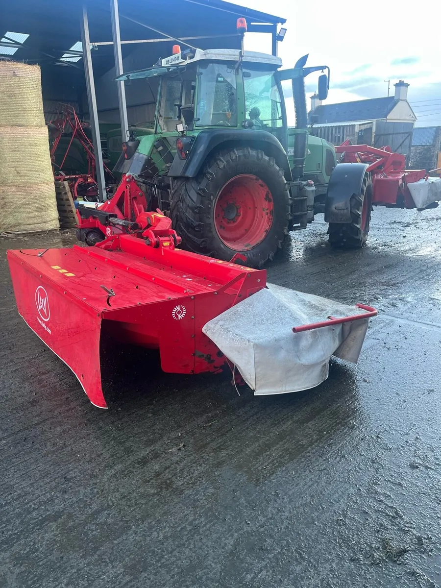 Double 9ft lely mowers for sale - Image 4