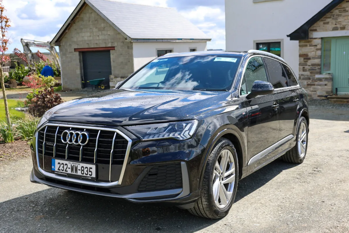 2023 Audi Q7 50 TDI quattro - Image 1