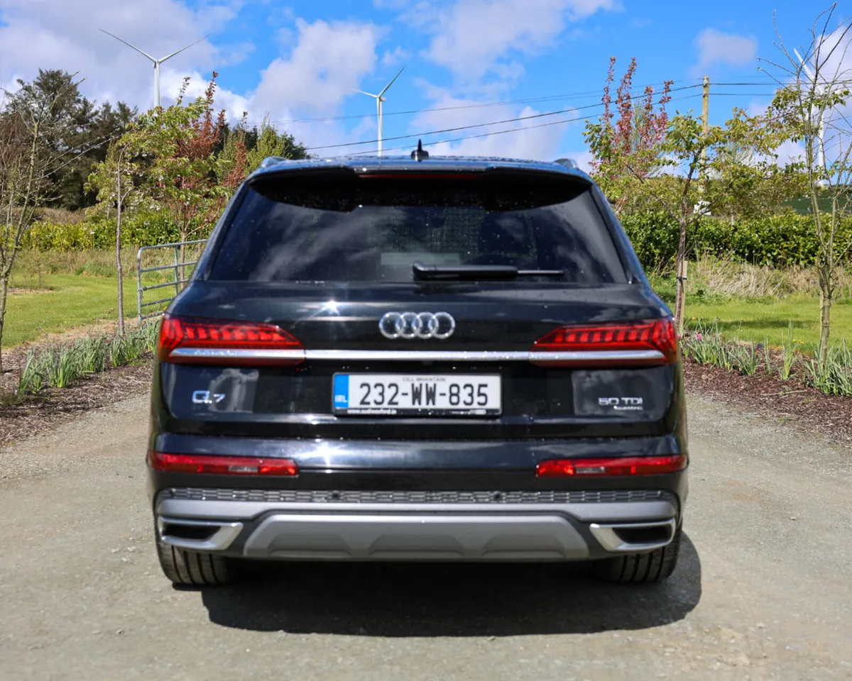 2023 Audi Q7 50 TDI quattro - Image 4