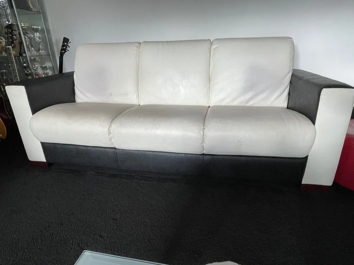 Sofa - Image 4