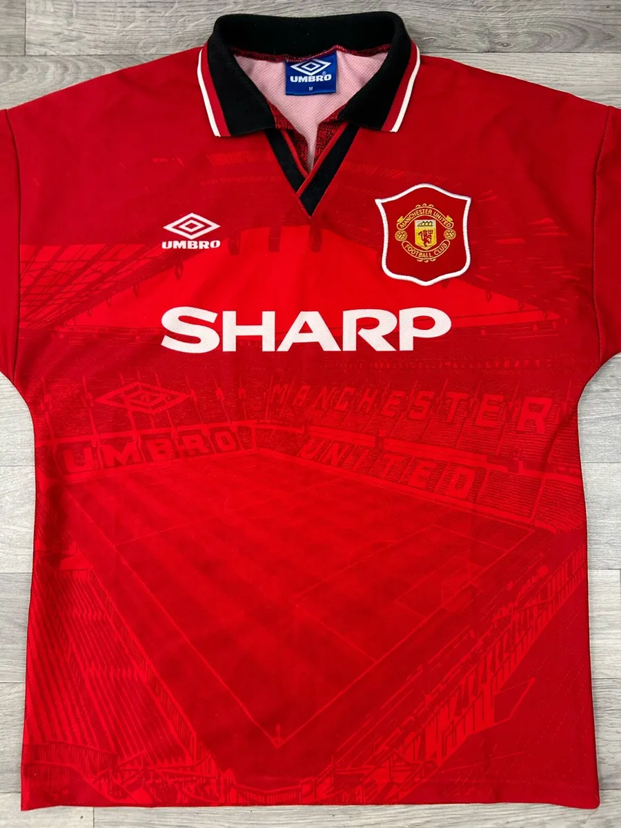 Vintage 1994 Umbro Manchester United Home Jersey - Image 2