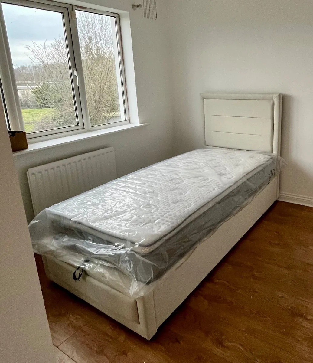 Single Ottoman Storage bed and Mattress - Image 1
