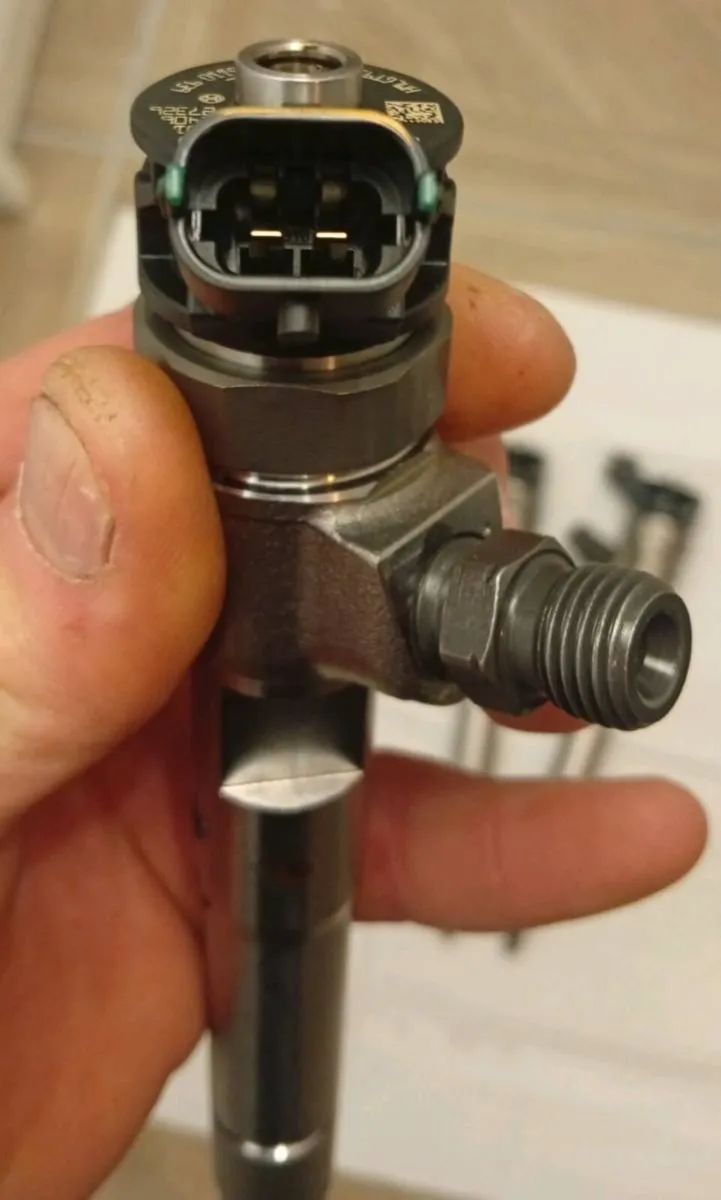 Fuel injectors Renault Traffic - Image 3