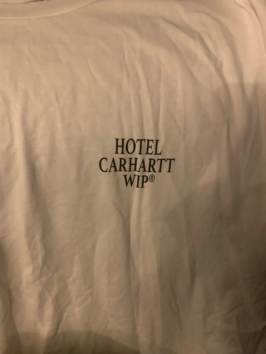 Carhartt t shirt new - Image 1