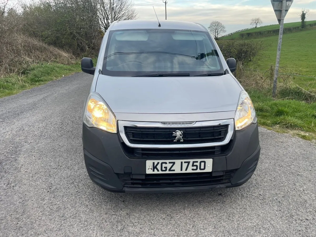 2016 Peugeot Partner 16 - Image 1