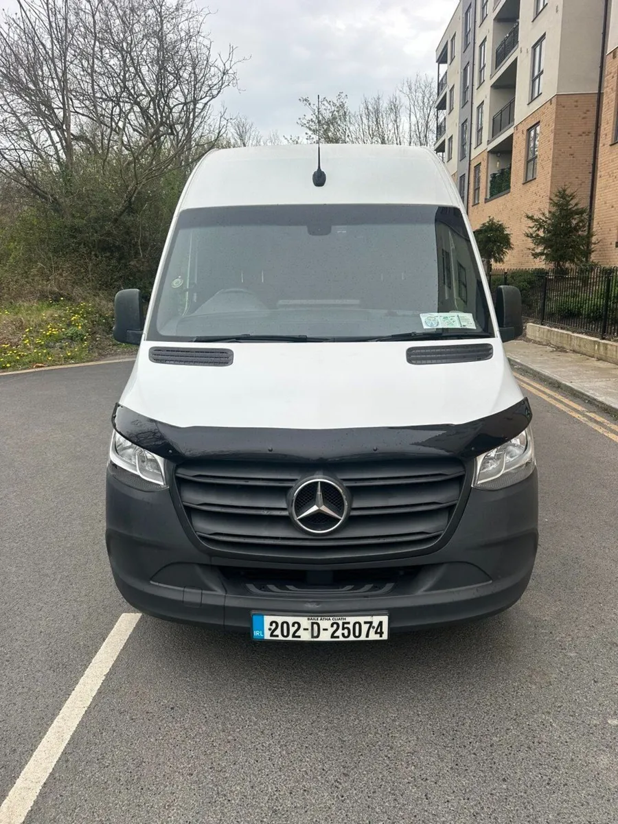 2020 Mercedes-Benz Sprinter 315 LWB - Image 3