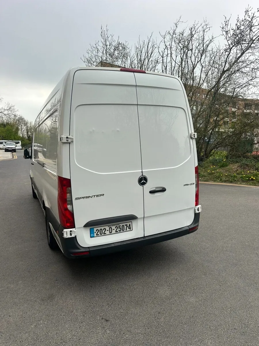 2020 Mercedes-Benz Sprinter 315 LWB - Image 4