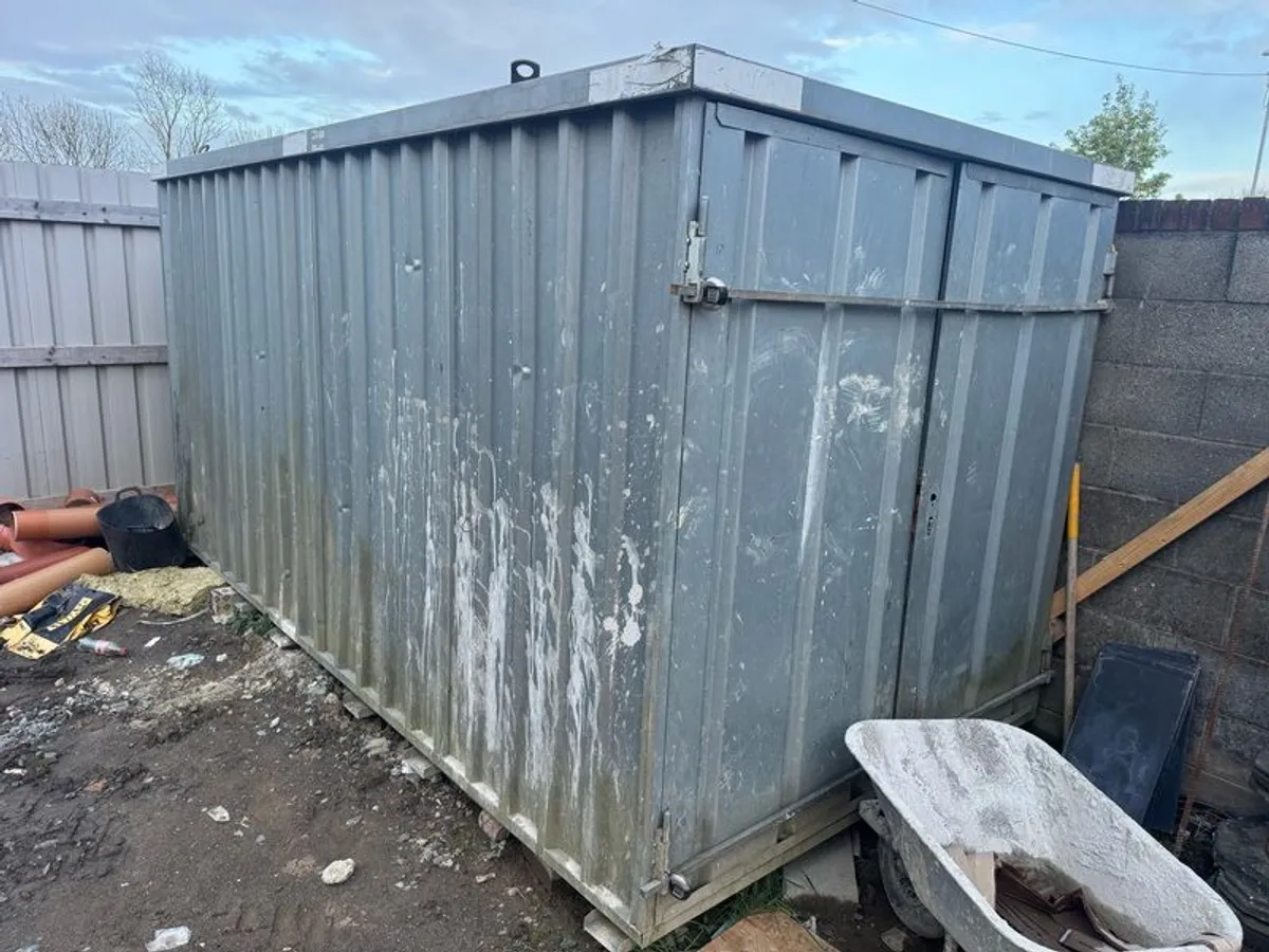 storage container - Image 1