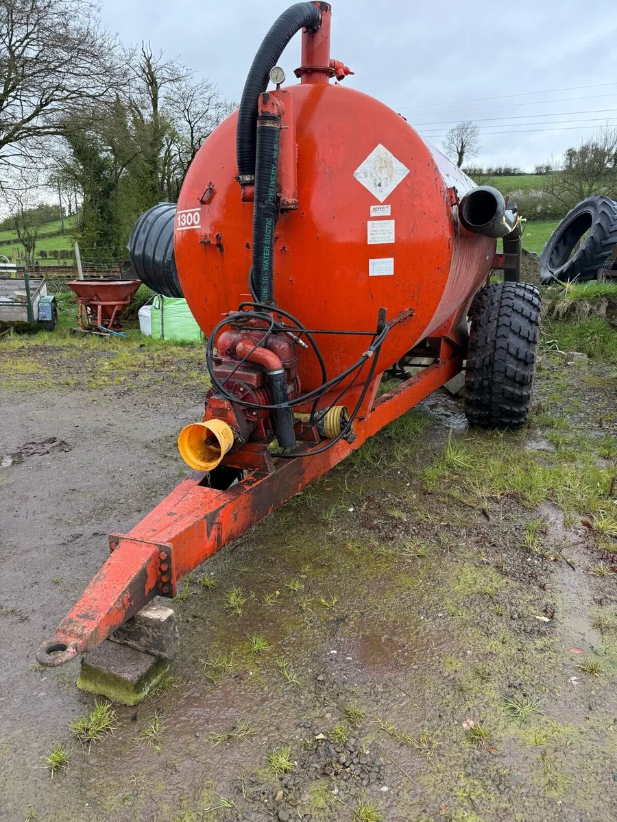 Abbey 1300 gallon tanker (no vat) - Image 1