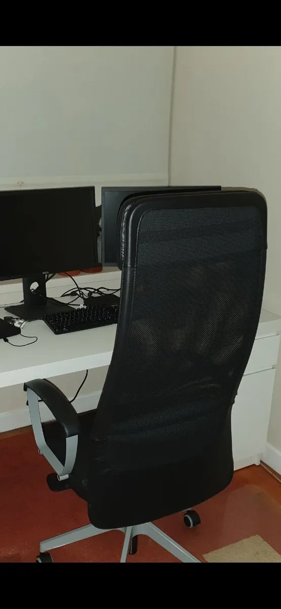 Executive office chair - Image 3