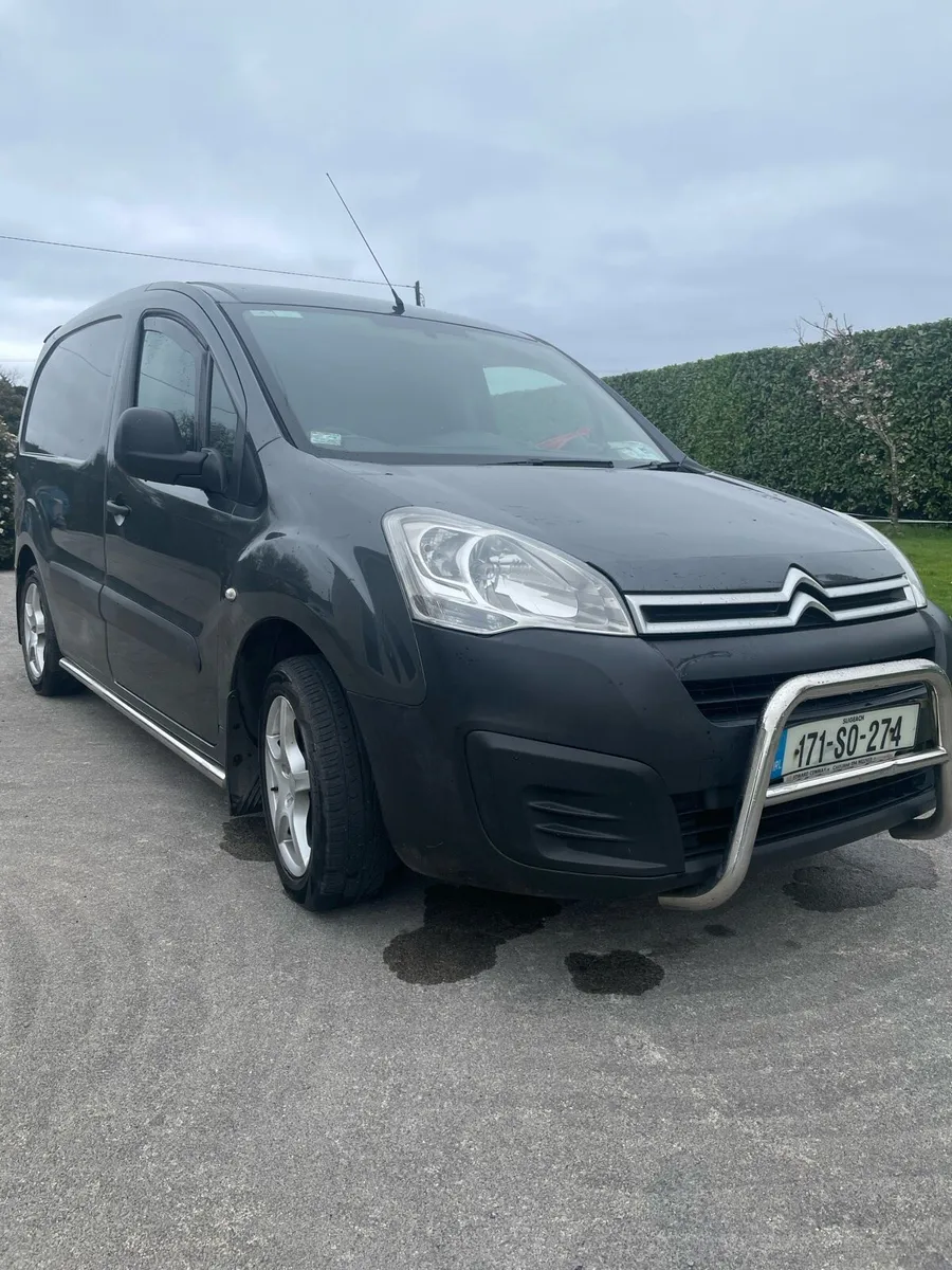 2017 Citroen Berlingo - Image 1