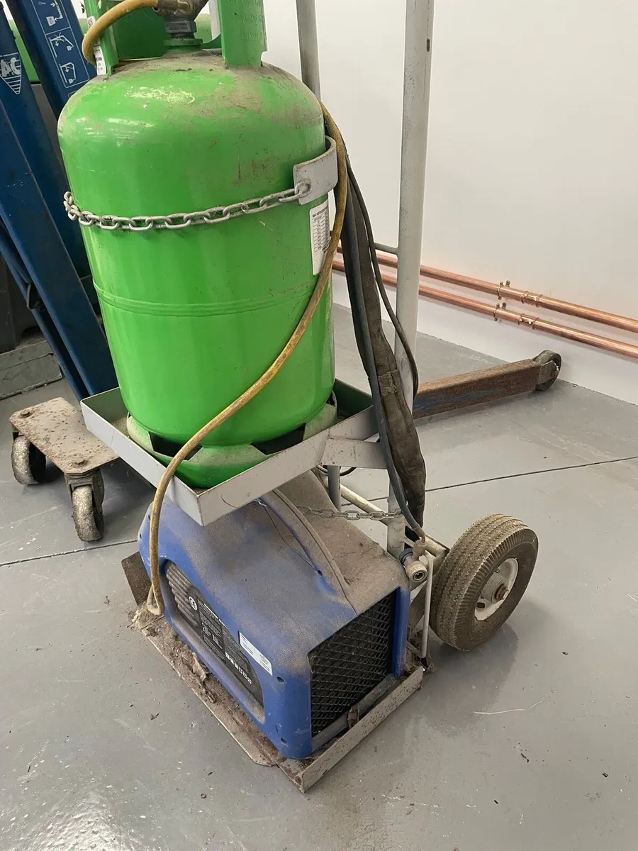 Jefferson HVac Aircon recovery unit - Image 3