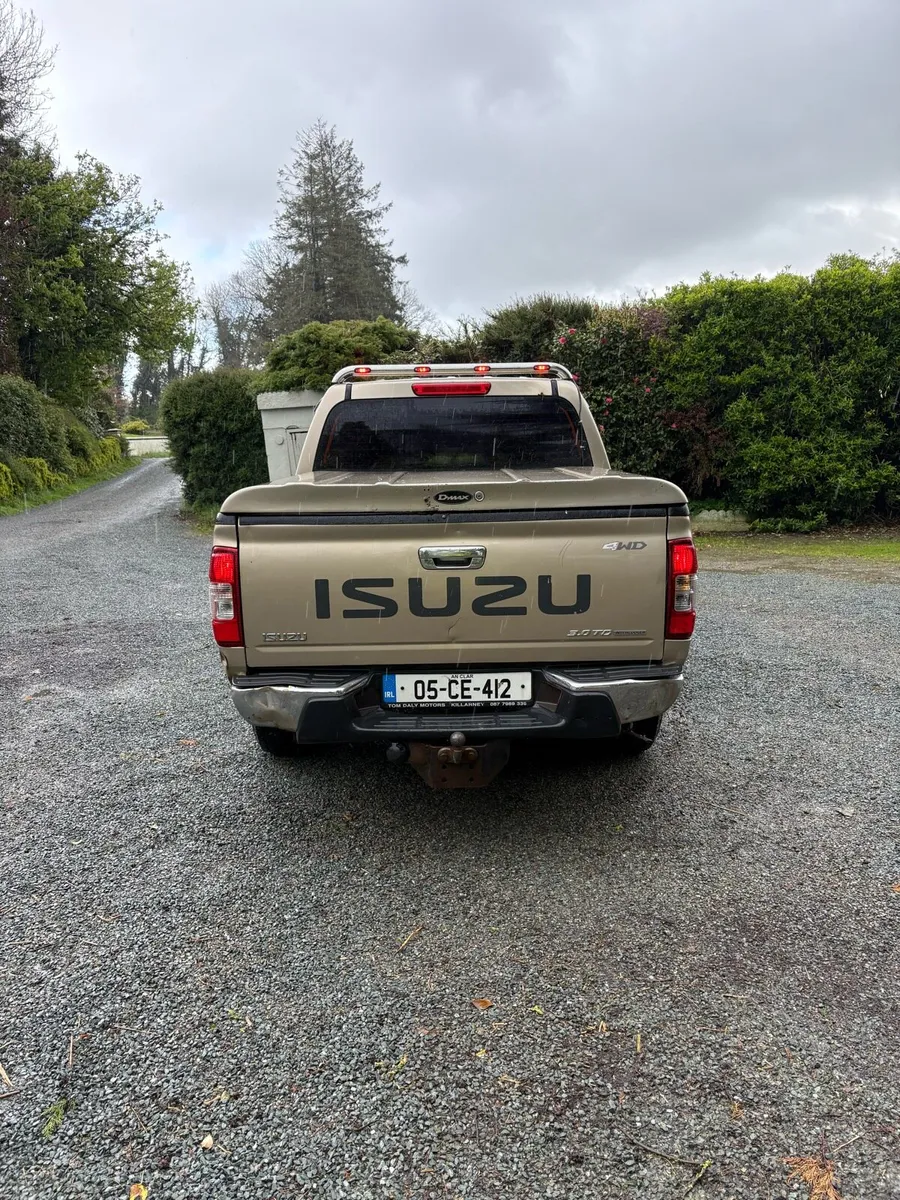Izuzu d-max - Image 4