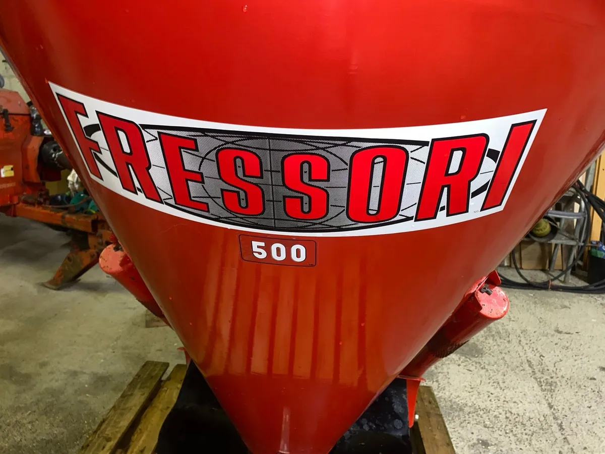 Fressori Fertiliser Spreader - Image 2