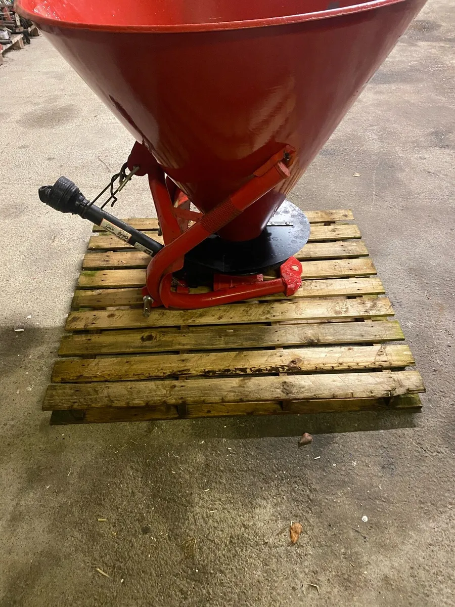 Fressori Fertiliser Spreader - Image 4