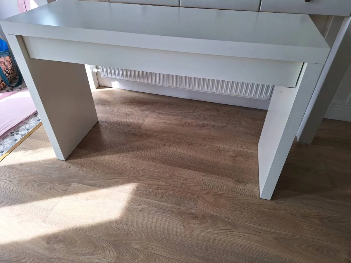 dressing table - Image 2