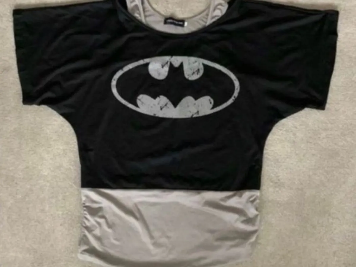 Ladies Top (Bat Logo): Size L (suit size 12-14)