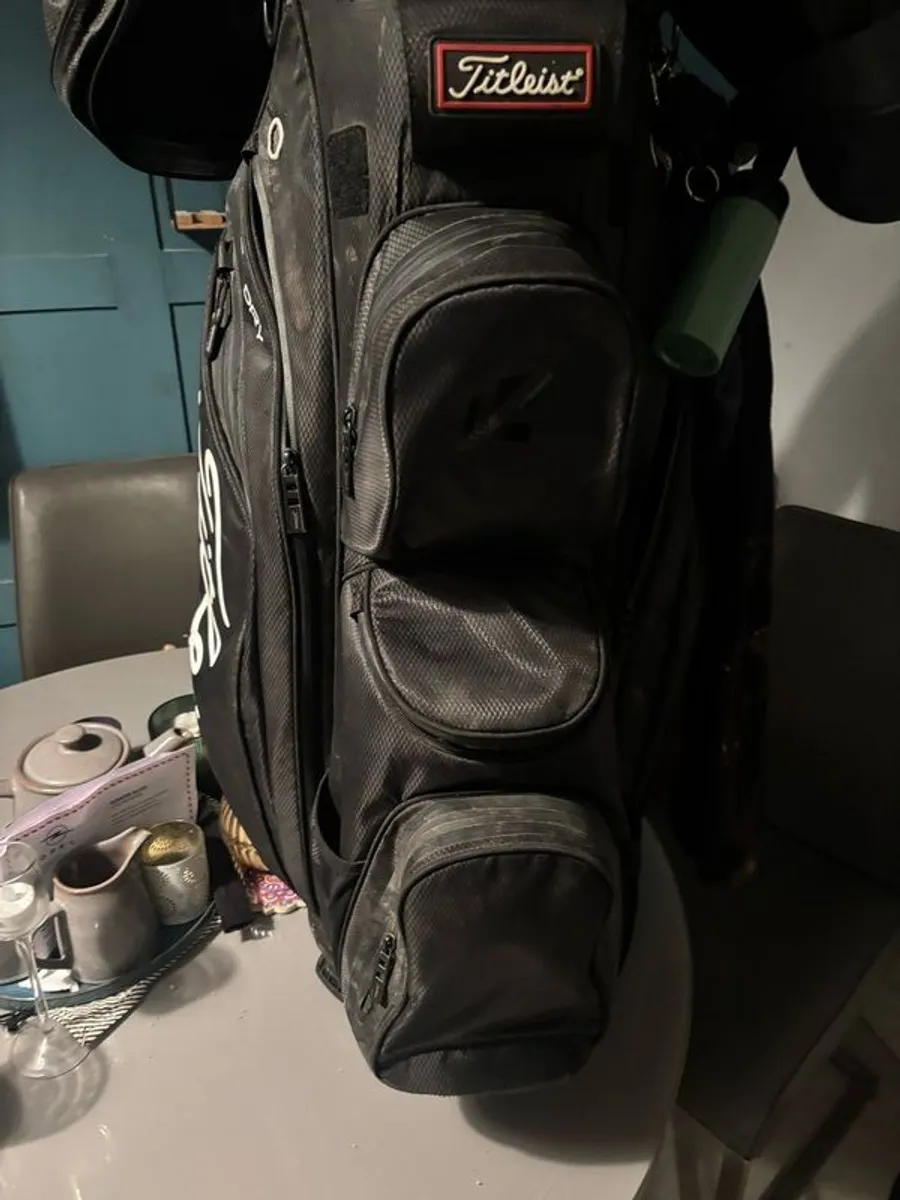Titleist Staydry Cart Bag - Image 2