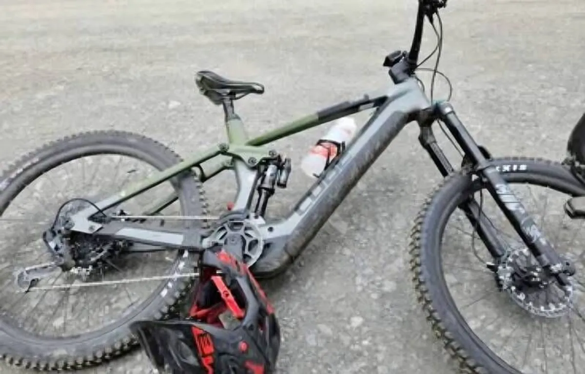 cube stereo tm hybrid ebike - Image 3