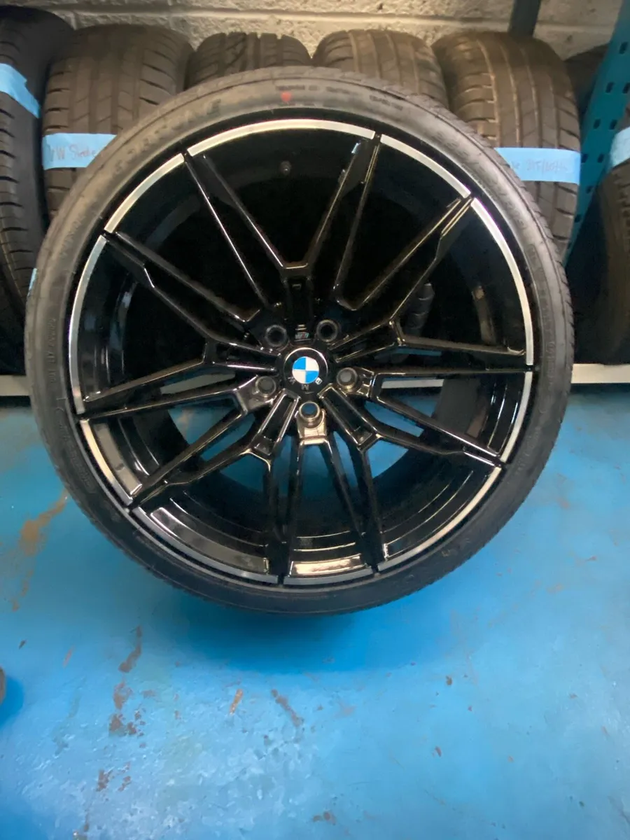 BMW 19” Alloys - Image 1