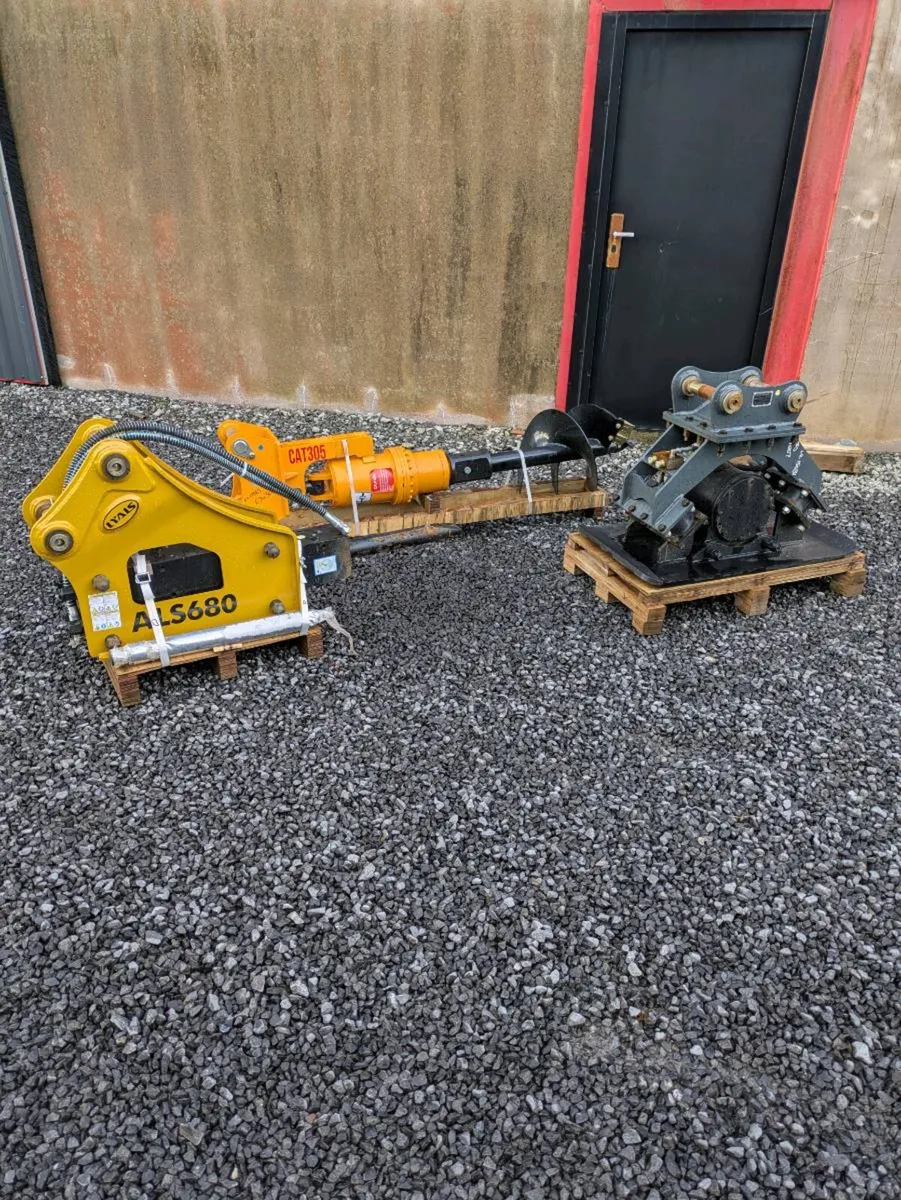 Digger attachments - Image 1