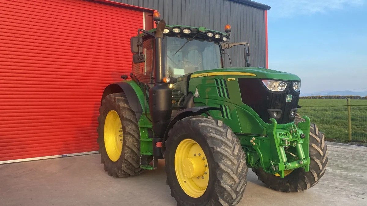 John Deere 6175R 2018 - Image 2