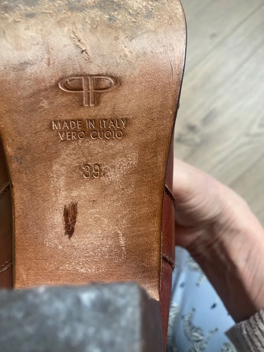 Knee high boots - Image 4