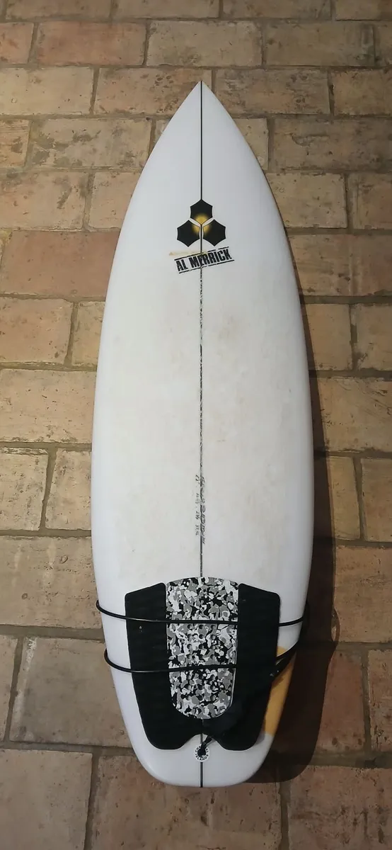 Channel Islands Happy Everyday Surfboard - 6"2 - Image 1