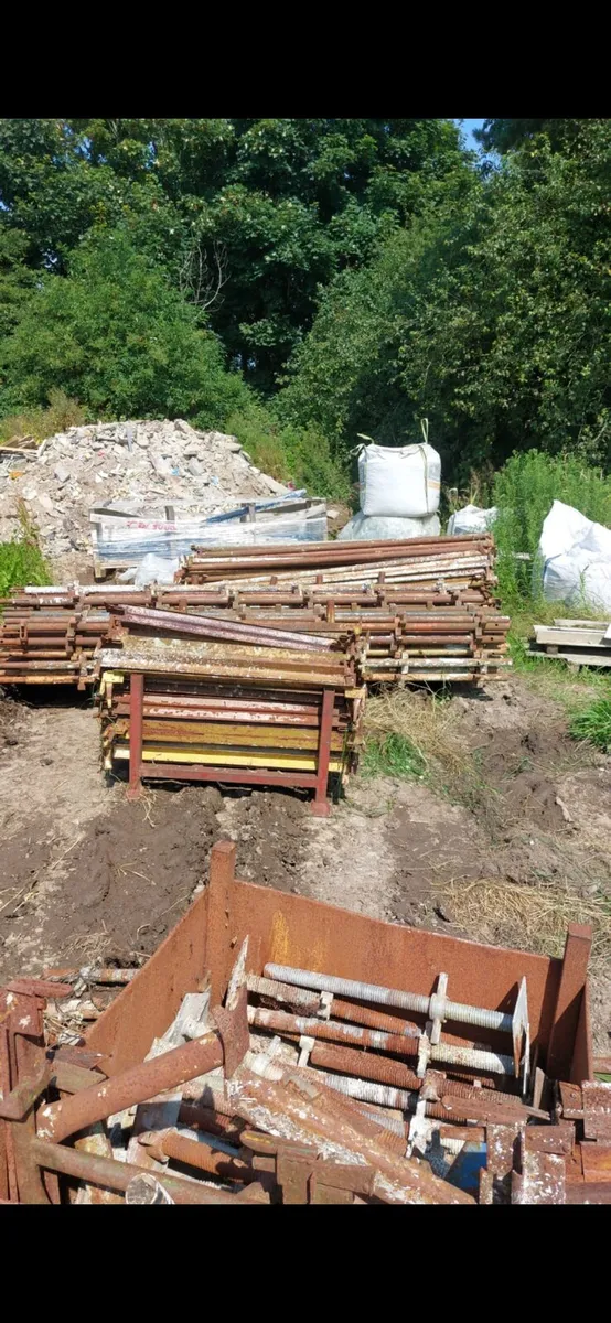 Scaffolding - Image 1