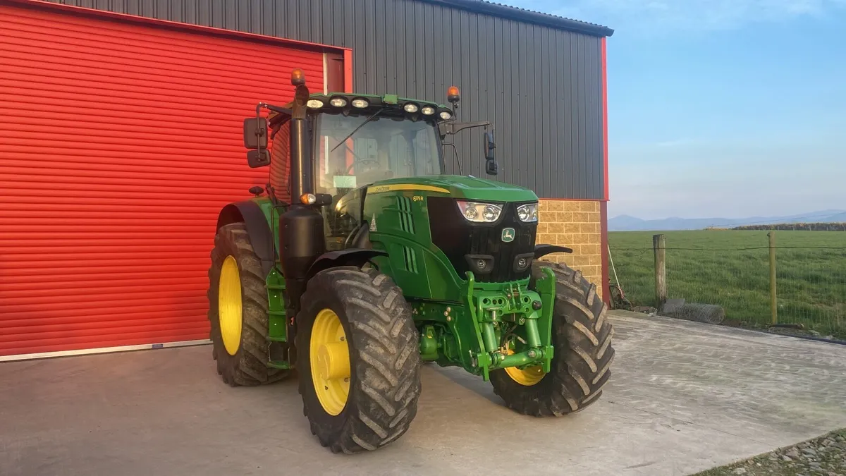 John Deere 6175R 2018 - Image 1