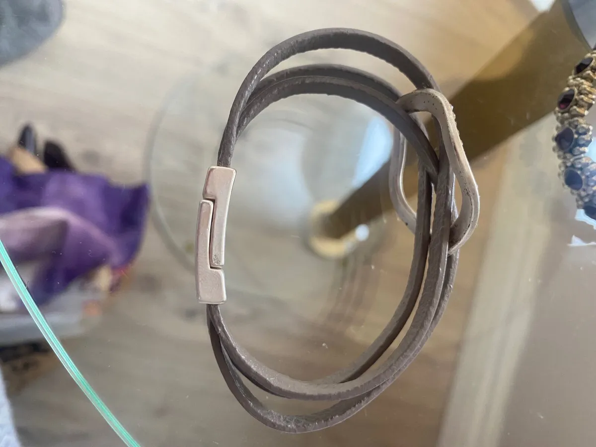 Costume bracelets - Image 3