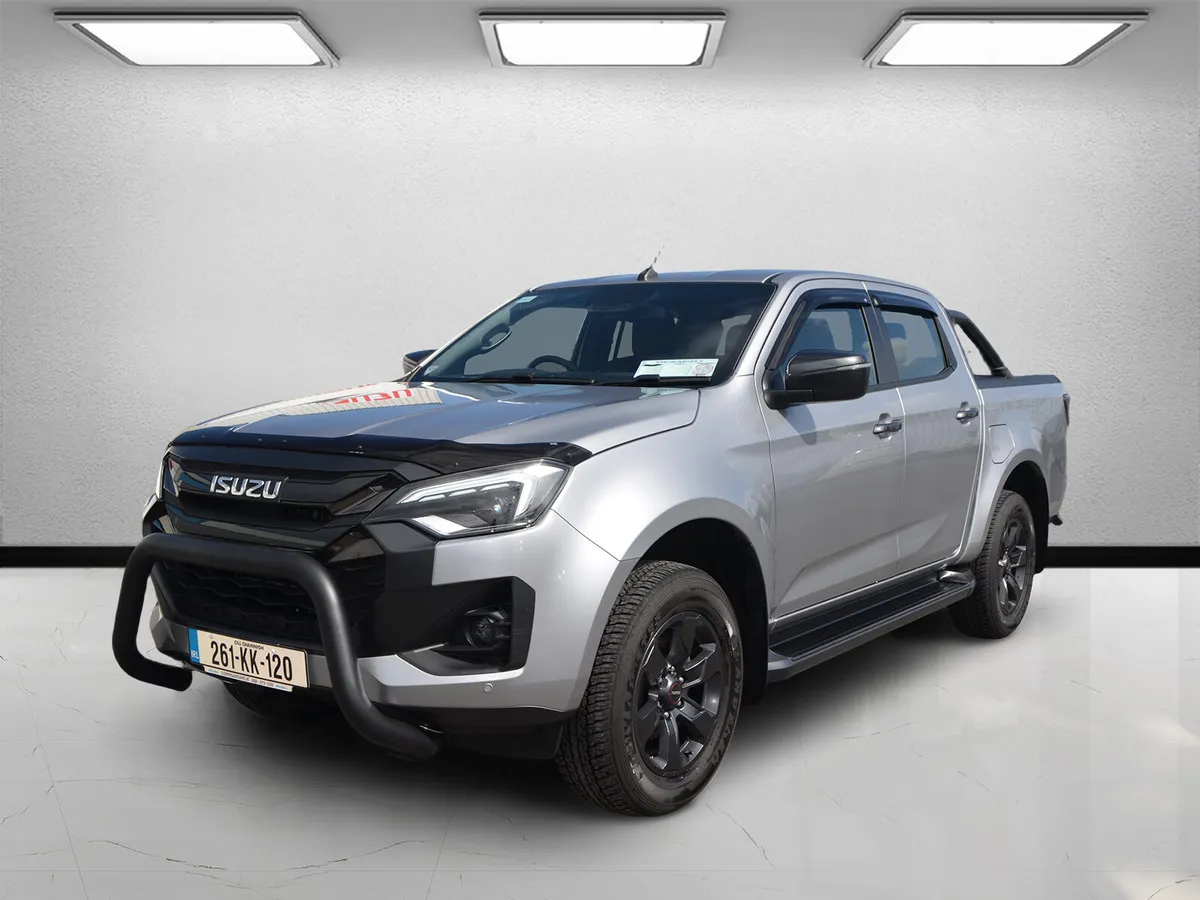 Isuzu D-Max Demo with extras - Image 3