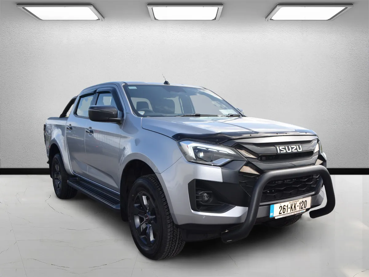 Isuzu D-Max Demo with extras - Image 1