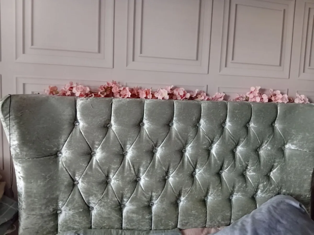 Double Bed - Image 1