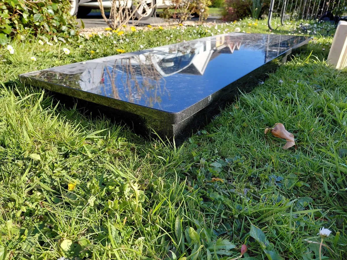 Fire place - Image 1