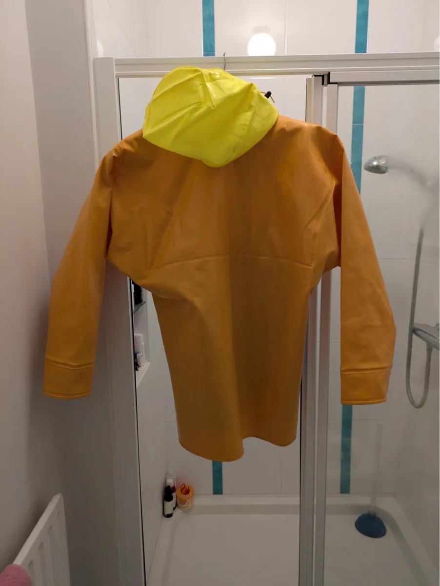 Guy Cotten Oilskins - Image 4